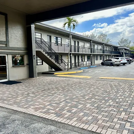 America'S Best Inn & Suites Fort Lauderdale North-3